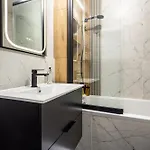 Apartment Rentplanet - Modena Kattowitz