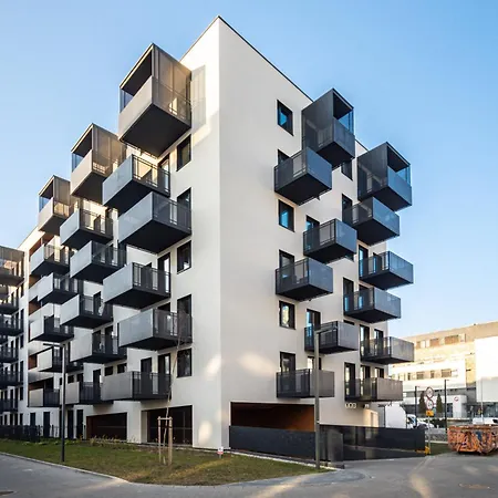 Rentplanet - Modena Apartman