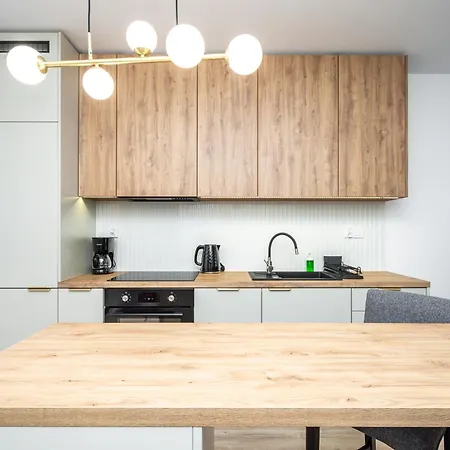 Rentplanet - Modena Apartman Katowice