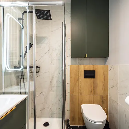 Rentplanet - Modena * Katowice