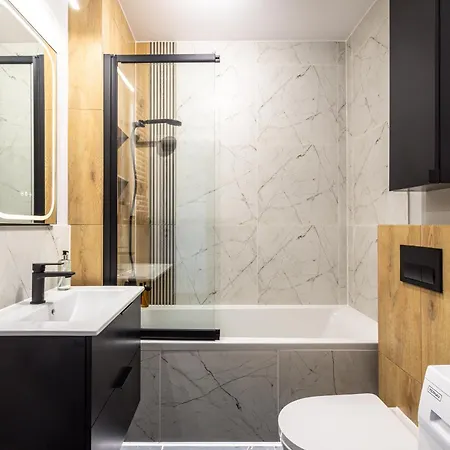 Rentplanet - Modena Appartement *